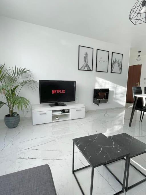 Apartament Grand F3 A 30Mn De Paris - Terrasse + Parking Prive Saint-Ouen-l'Aumone Zewnętrze zdjęcie